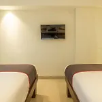 Super Oyo Collection O Hotel Pasar Baru Heritage