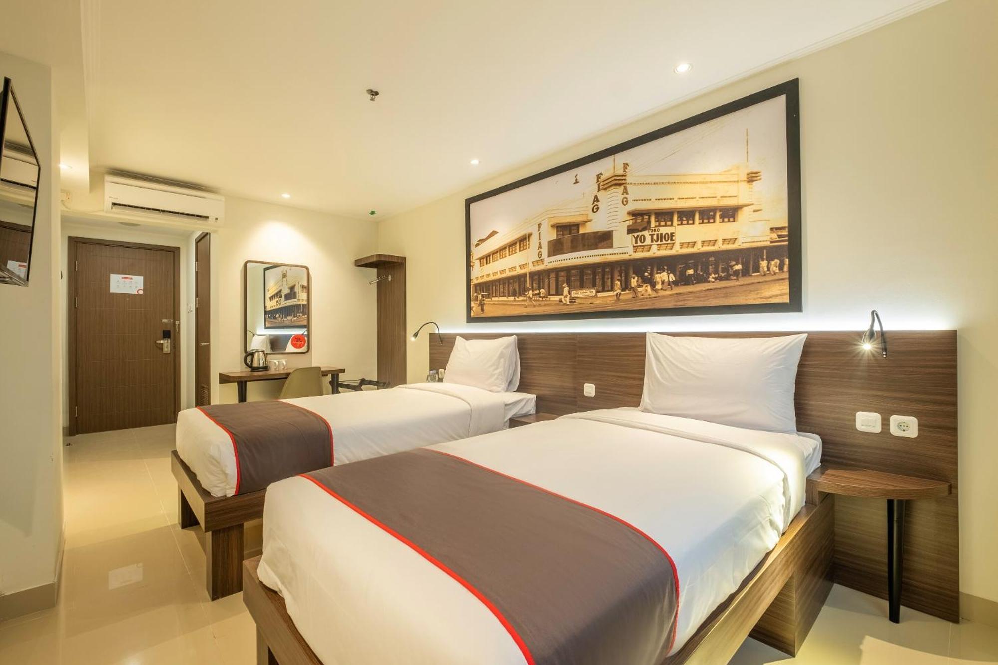 Hotel Super Oyo Collection O Pasar Baru Heritage 3*